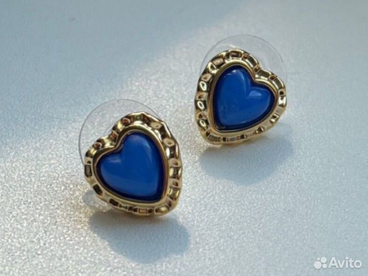 Серебряные серьги гвоздики с синими вставками
