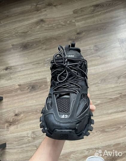 Balenciaga Track 1 Оригинал