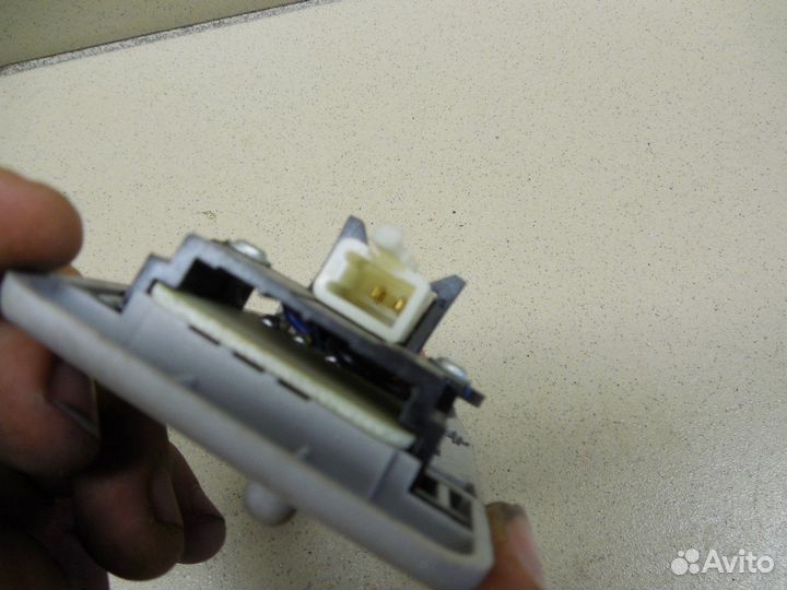 Плафон салонный Hover H5 2010