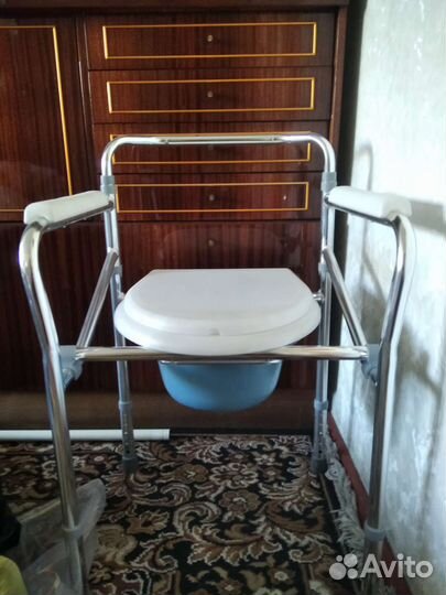 Кресло-туалет