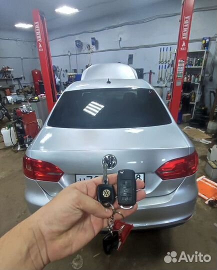Ключ Volkswagen, Skoda, Seat с программированием