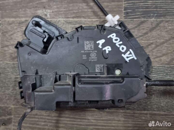 Замок двери volkswagen polo 6 liftback