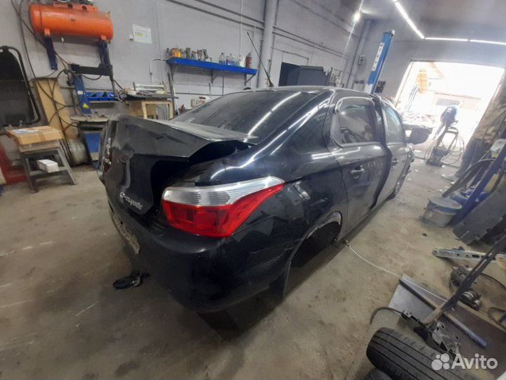 Citroen C-Elysee 2013 год в полный разбор