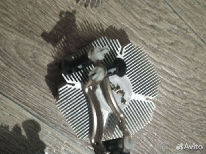 Продам 1 кулер - 5 Радираторов