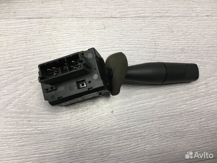 Переключатель дворников Peugeot 206 1.4 2000