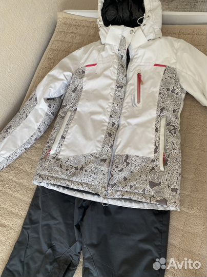 Горнолыжная куртка женская 42 44 46