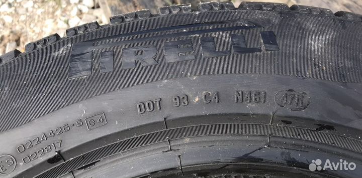 Pirelli Winter Sottozero 210 Serie II 225/60 R17 99H