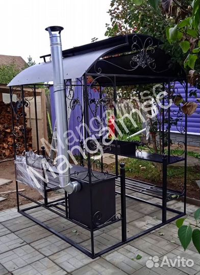 Мангал с крышей лофт