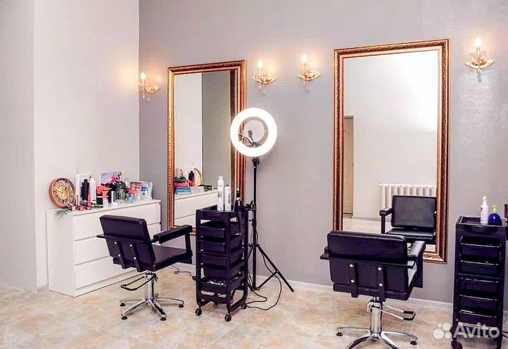 Зеркало в багетной раме