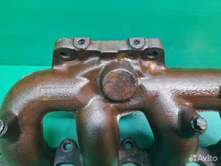 Выпускной коллектор Ford Focus 1 седан eydk 2005