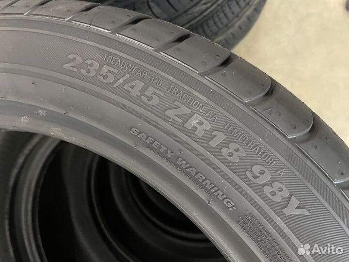 Marshal MU12 235/45 R18 98Y