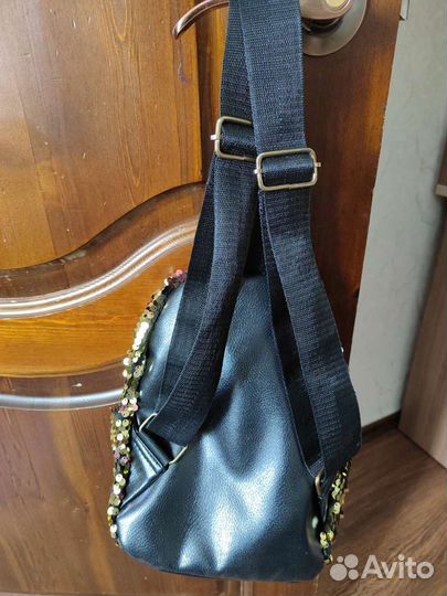 Рюкзак с пайетками