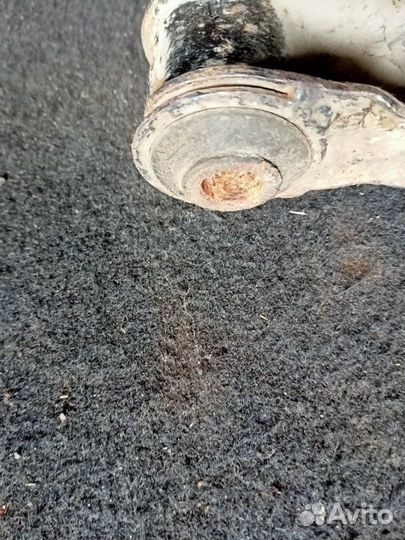 Рычаг подвески передний левый Chevrolet Aveo T 250