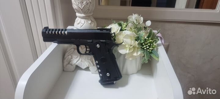 Пистолет