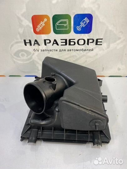 Корпус воздушного фильтра Toyota Camry XV55 2GR-FE