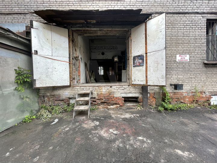 Склад/производство 390 метров, 1 этаж, ворота