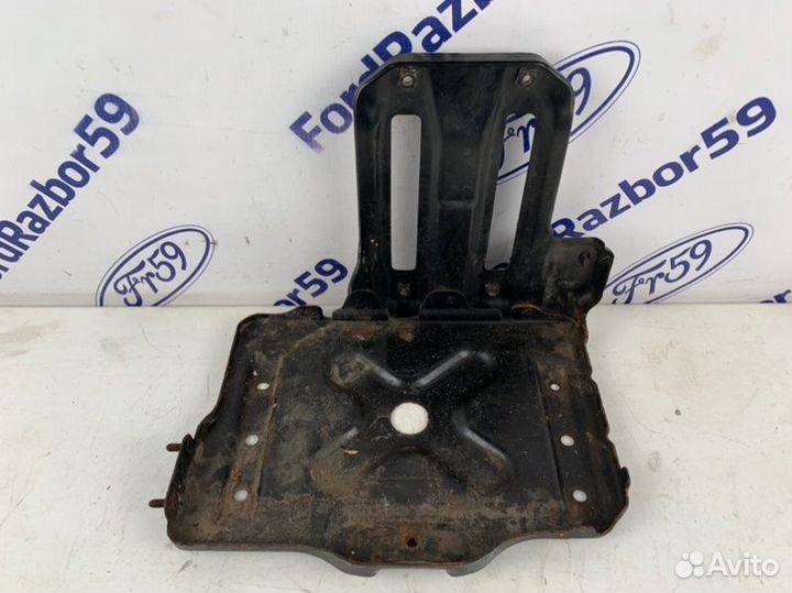 Поддон АКБ Suzuki Sx4 YA21S 1.6 (M16A) 2009