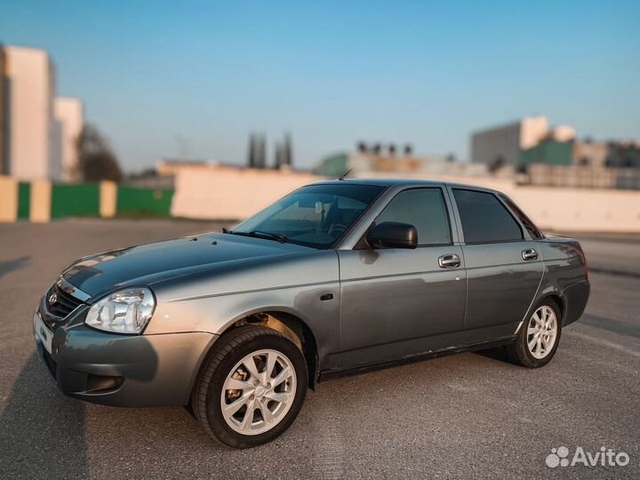 LADA Priora 1.6 МТ, 2012, 180 000 км