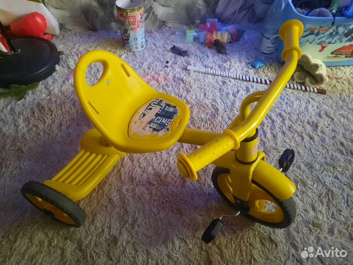 Детский трехколесный велосипед бу