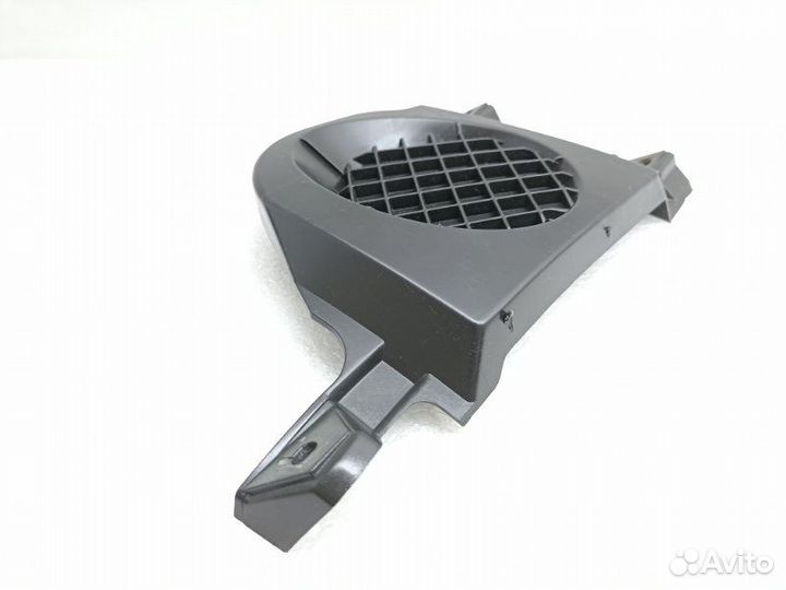 Решетка в бампер передняя правая Bmw 1-Series E87