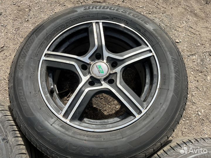 Лето Bridgestone 195/65 R15 Литые 5x114.3 73.1