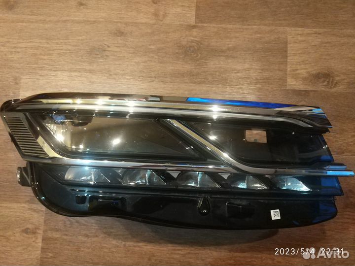 Фара правая LED Touareg III (2018 - н.в.)