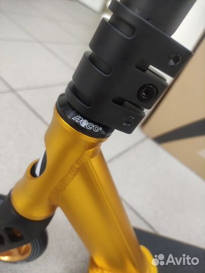 Трюковой самокат новый