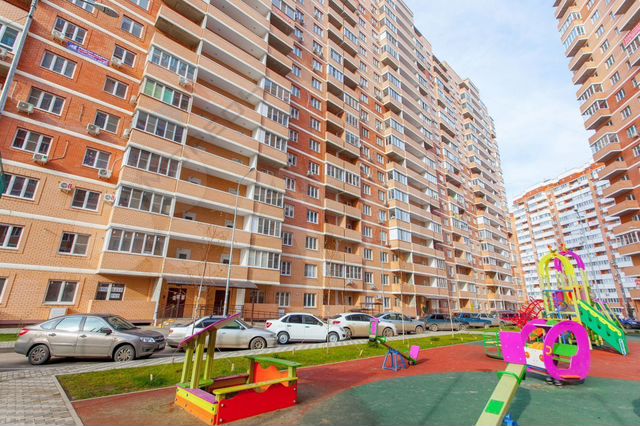 2-к. квартира, 64 м², 6/19 эт.