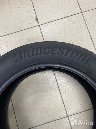 Bridgestone Alenza 001 245/50 R19
