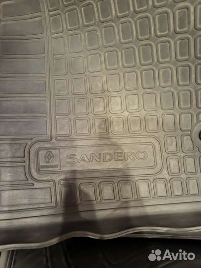 Коврики резиновые в салон/багажник на Рено Сандеро