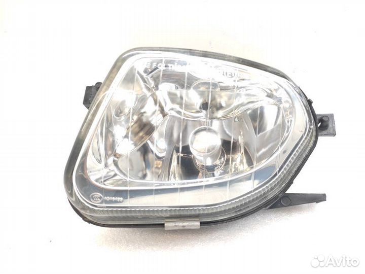 Фара противотуманная передняя левая Mercedes-Benz