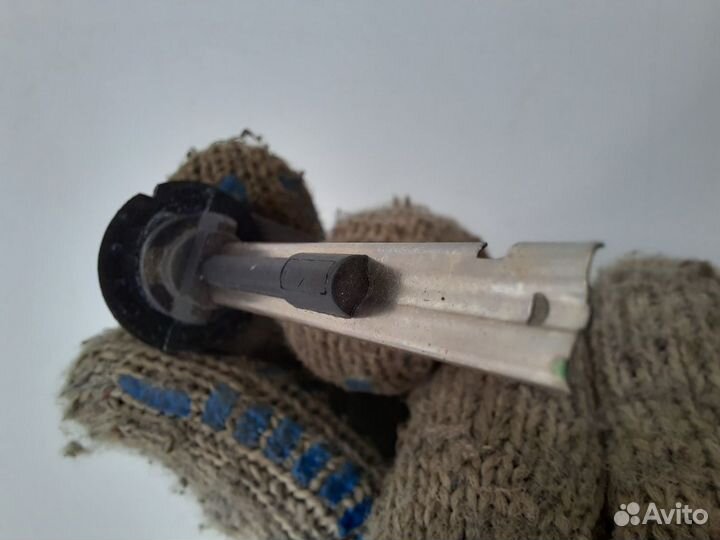 Датчик корпуса отопителя Skoda Fabia