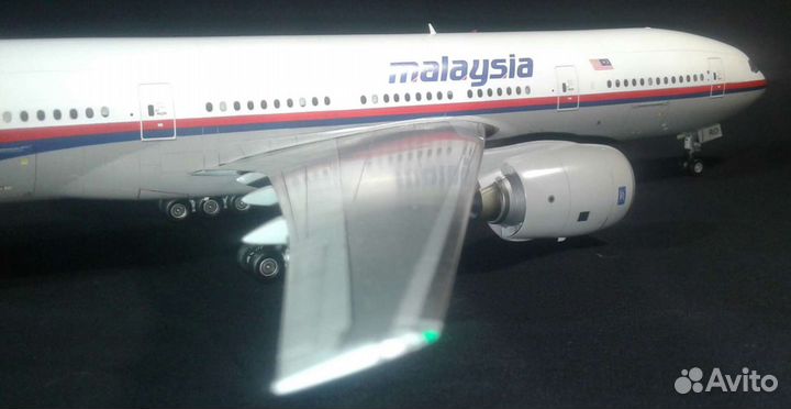 Модель самолета Боинг 777-200