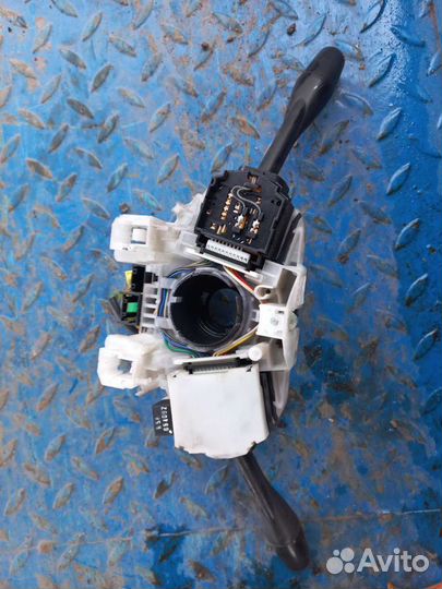 Подрулевой переключатель Лансер 9