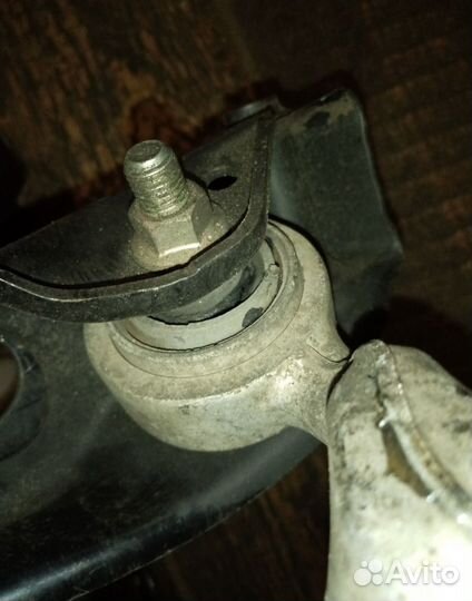 Рычаги передние верхние lexus ls460