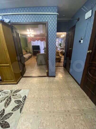 3-к. квартира, 90 м², 1/5 эт.