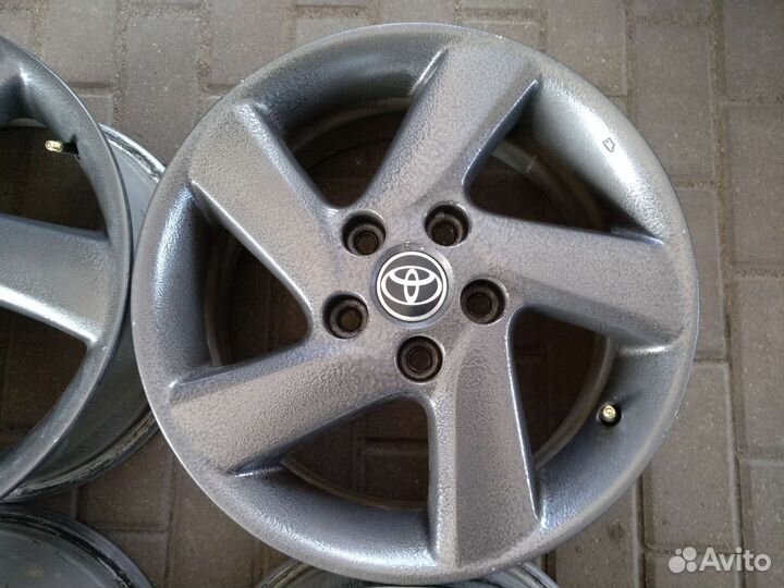 Оригинал Mazda r-16 (5x114,3) 4 шт. б/у