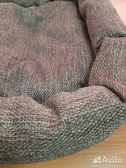 Лежанка для собак и кошек