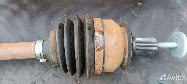 Привод левый Форд Фокус 2 2.0 АКПП