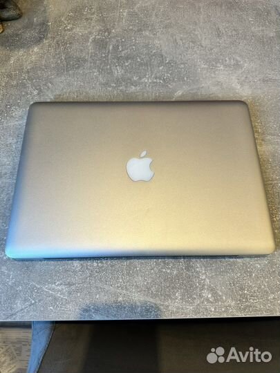 Apple MacBook Pro 13