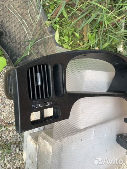 Центральная консоль Hyundai Elantra 3