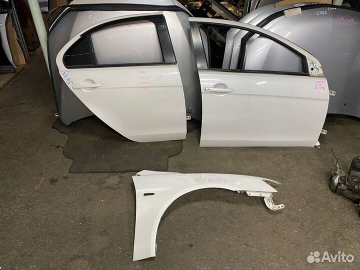 Дверь правая Mitsubishi Lancer 10