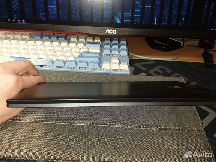 Lenovo yoga book