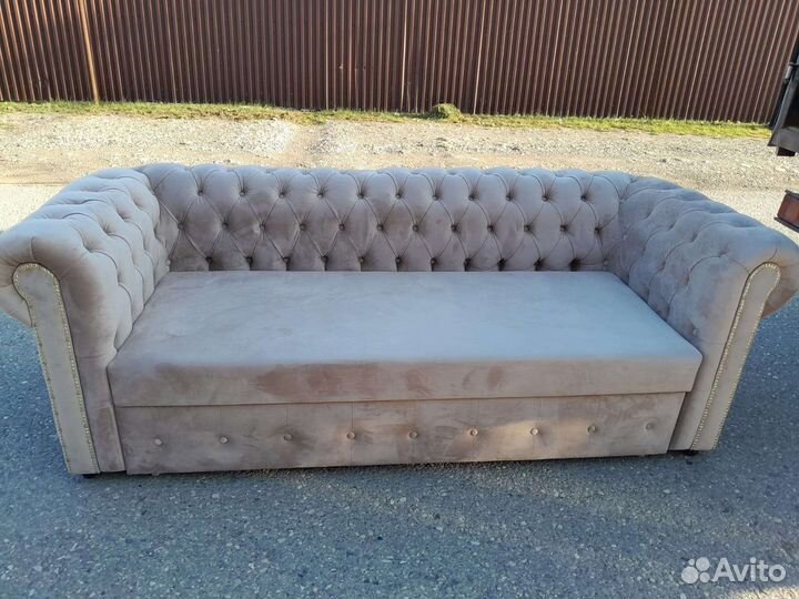 Диван честер