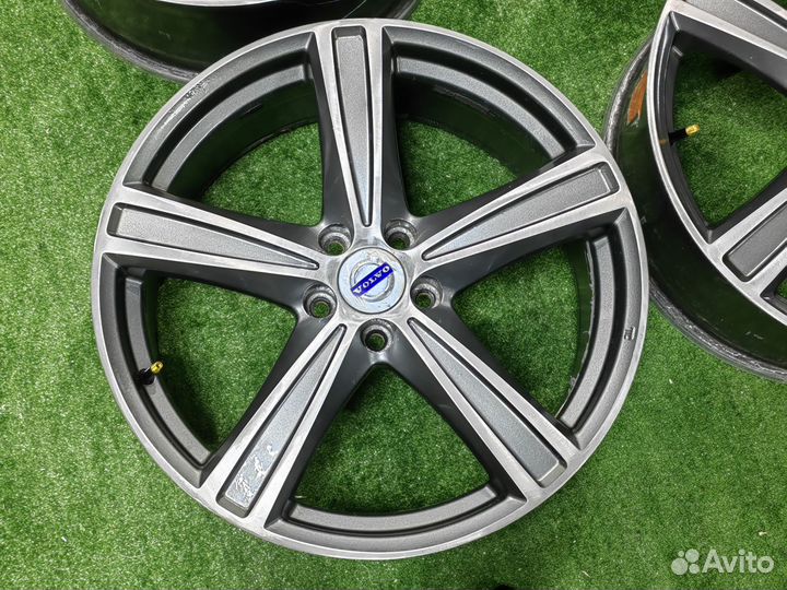 Диски R-19 (5x108; Et42; 8j)