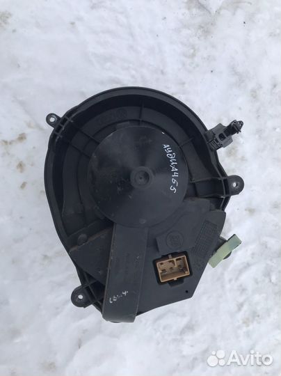 Моторчик печки Ауди А4 Б5