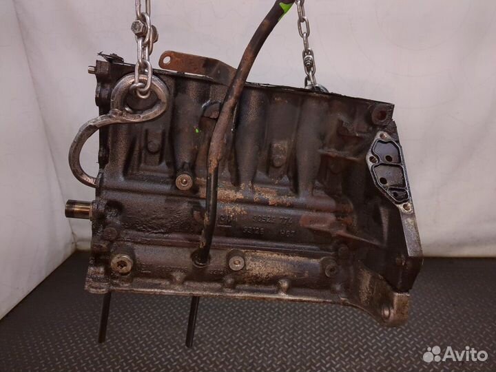 Блок цилиндров Opel Corsa C, 2001