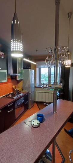 3-к. квартира, 65 м², 4/9 эт.