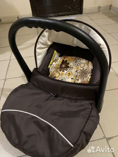 Детская коляска 3в 1