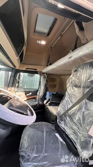 Shacman (Shaanxi) SX4188YY381, 2023